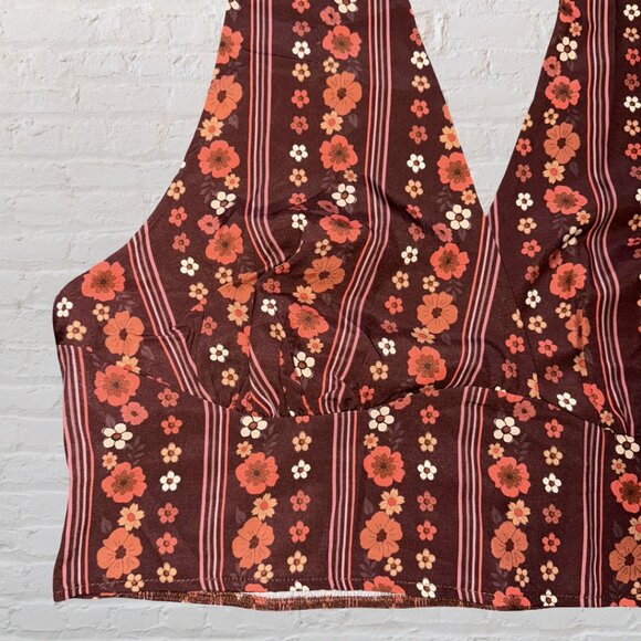 3X ROMWE ✨ Groovy Crop Halter Top NWT - Picture 3 of 8